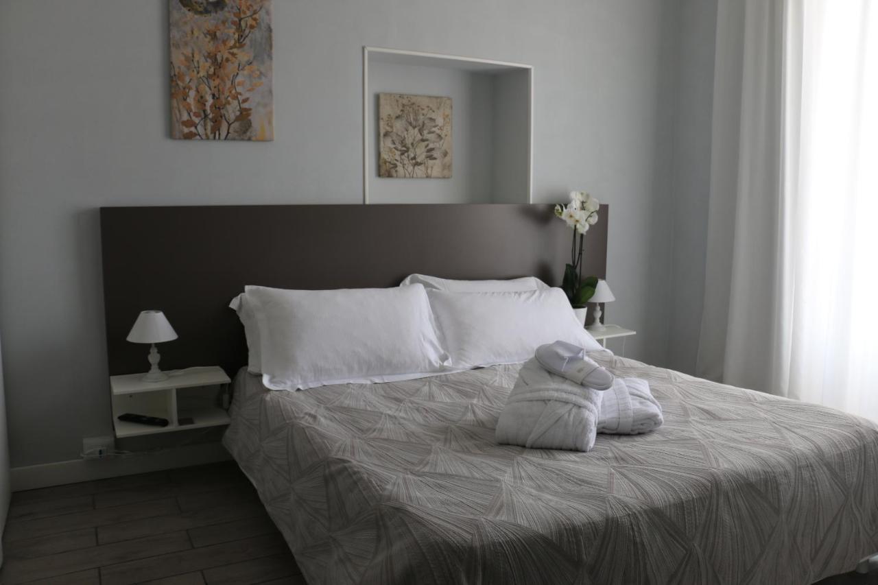 Hotel Regina Margherita 보르디게라 외부 사진